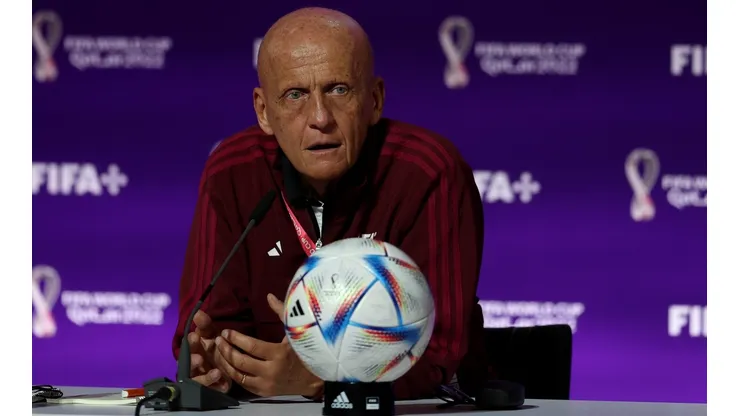 Christopher Lee/Getty Images. Presidente da arbitragem explica razão para tantos minutos de acréscimos no Mundial