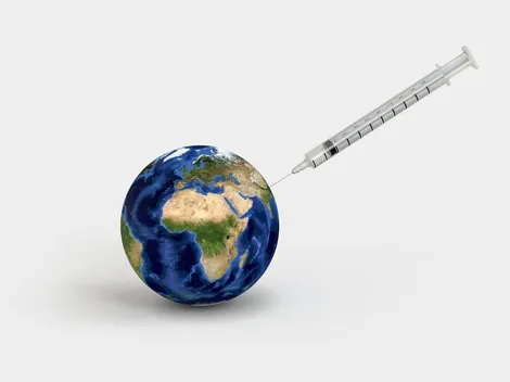 Infectologista faz alerta para quem não tomou a vacina contra a covid