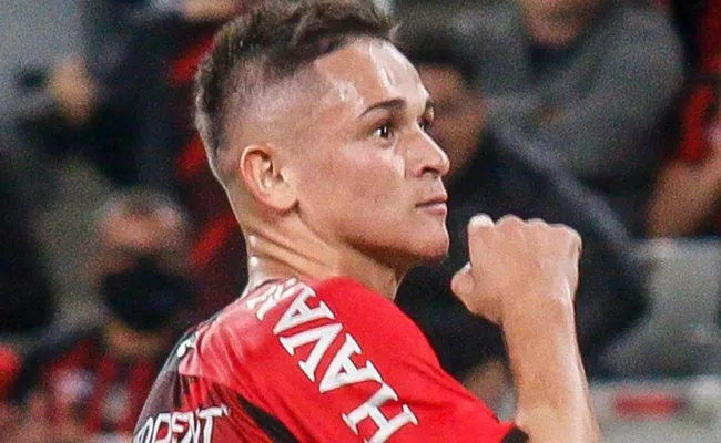 Khellven será o nono reforço do Palmeiras para a temporada - Foto: Gabriel Machado/AGIF