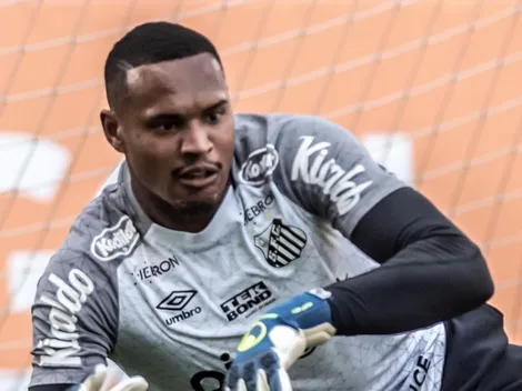 “Deixa John”; Botafogo aprova goleiro de R$ 10 MI para lugar de Gatito