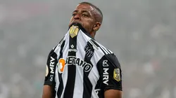 Foto: Alessandra Torres/AGIF - Keno perdeu ótimas chances contra o Palmeiras.