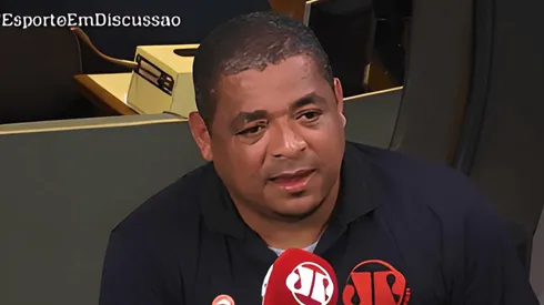 Vampeta elogiou meia do Corinthians (Foto: Reprodução/Youtube)
