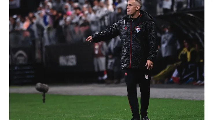 Foto: Ettore Chiereguini/AGIF - Eduardo Baptista saiu do Atlético-GO