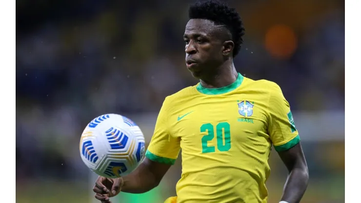 Fernando Moreno/AGIF - Vini Jr é elogiado por companheiro em relação à Seleção