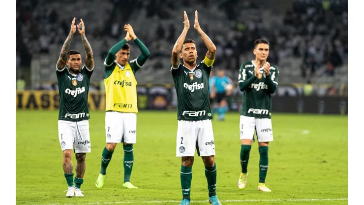 Alessandra Torres/AGIF- Palmeiras após a vitória contra o Galo.