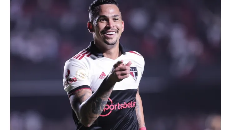 Foto: Ettore Chiereguini/AGIF - Luciano comemora gol do São Paulo, no Morumbi