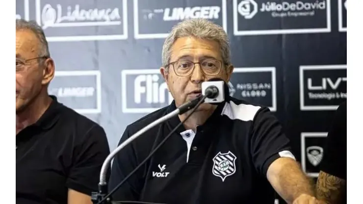 Foto: Patrick Floriani/FFC/ "Vamos reavaliar"; CEO da SAF do Figueirense é sincero sobre futuro do treinador no Clube.