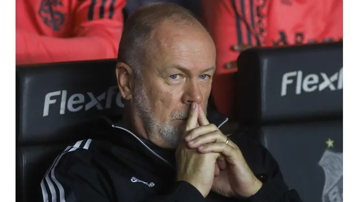 Foto: Fernanda Luz/AGIF - Mano não ficou em silêncio após o resultado amargo do Inter.