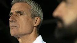 Foto: Jorge Rodrigues/AGIF - Luís Castro: técnico explicou mudança no time do Botafogo