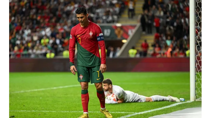 Octavio Passos/Getty Images - Cristiano Ronaldo foi muito criticado pela torcida portuguesa
