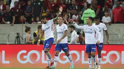 Criciúma e Fortaleza se encaram em partida atrasada da 3ª rodada.