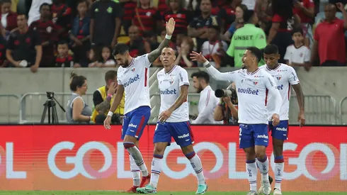 Criciúma e Fortaleza se encaram em partida atrasada da 3ª rodada.