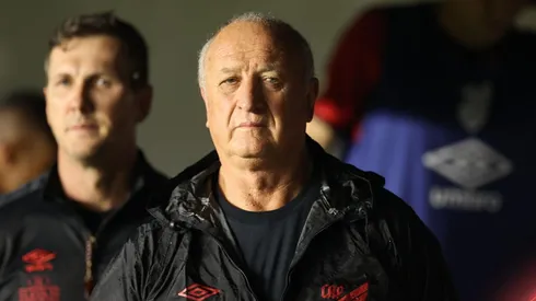 Foto: José Tramontin/athletico.com.br/Divulgação - Felipão: técnico vem se cobrando nos bastidores