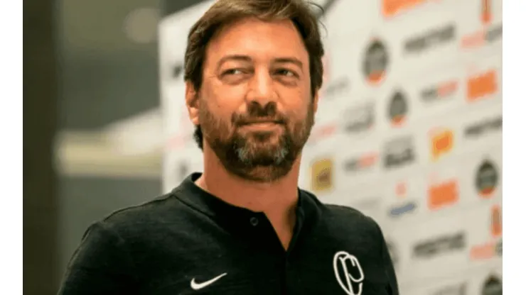 Foto: Divulgação/Ag. Corinthians/ Duílio já pensa no elenco do Corinthians para 2023 e define posição que terá reforço.