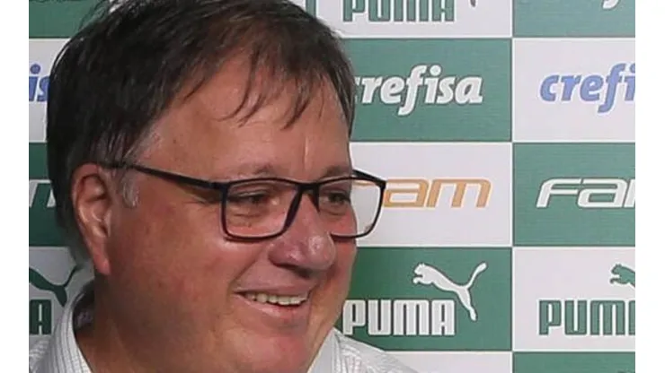 - Anderson Barros