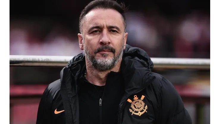 Ettore Chiereguini/AGIF - Vítor Pereira deve ver joia renovar com o Corinthians