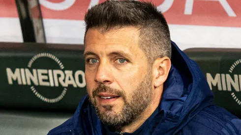 Foto: Alessandra Torres/AGIF – Titular de Pezzolano tem situação exposta no Cruzeiro