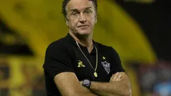 Foto: Marcel Lisboa/AGIF - Cuca não se empolgou com Wallisson, da Ponte, e Athletico continua interessado em volante para 2023