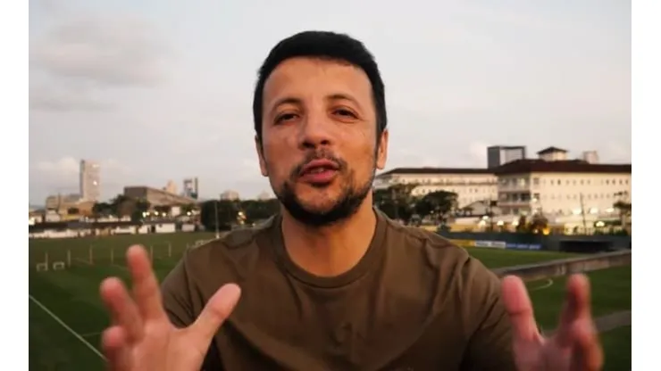 Reprodução/André Hernan/YouTube - Hernan dá bastidores do São Paulo