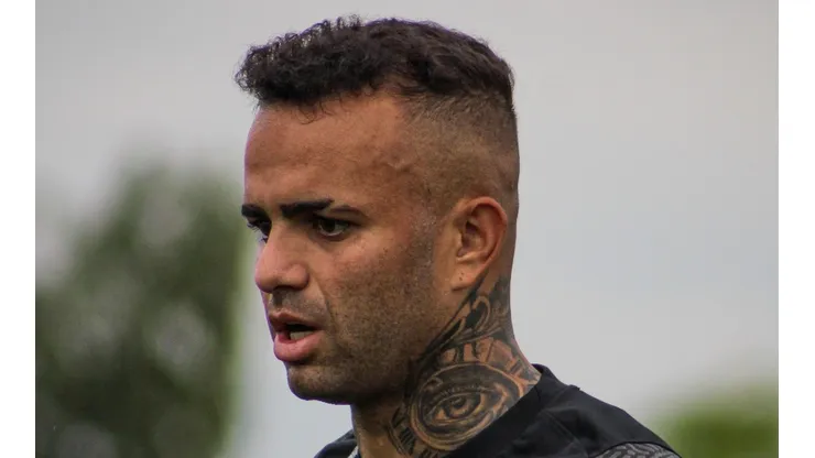 Foto: Felipe Szpak/Agência Corinthians - Luan vive momentos complicados.