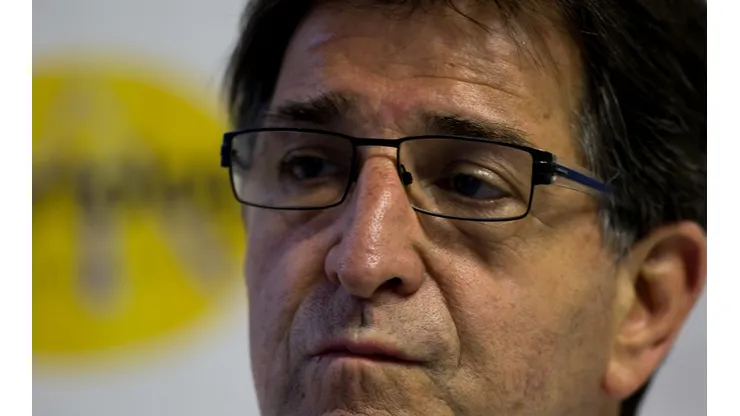 Foto: Rui Porto Filho/AGIF - Renê Simões criticou aposta de Textor