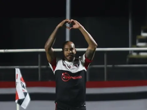 Página oficial do Brasileirão compara gol de Patrick com lance famoso de desenho e meme viraliza