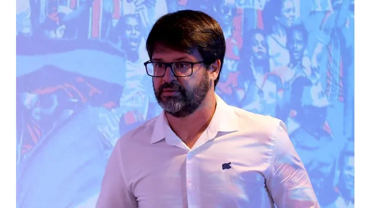 Felipe Oliveira / EC Bahia. Guilherme Bellintani é 'cobrado' após empate do Bahia
