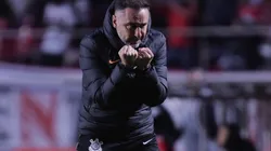 Ettore Chiereguini/AGIF - Vítor Pereira no comando do Corinthians.