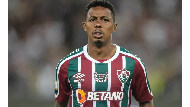 Thiago Ribeiro/AGIF. Wellington tem permanência discutida no Clube