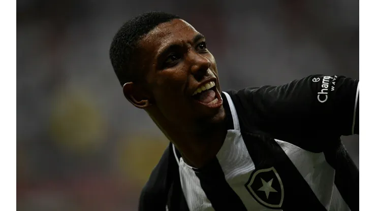 Mateus Bonomi/AGIF. Corinthians vê com bons olhos a contratação de Kanu
