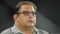 Thiago Ribeiro/AGIF. Guto Ferreira trabalha para manter o Coritiba na Série A