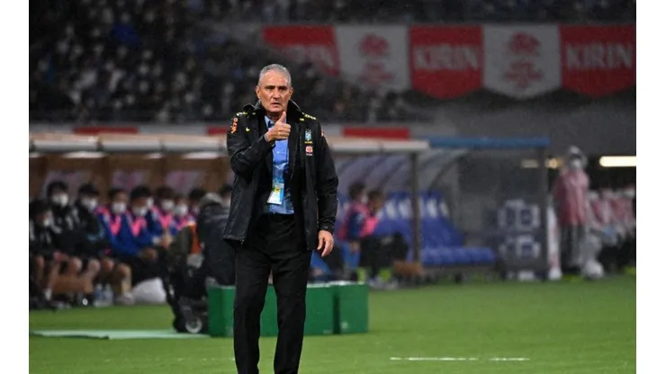 (Photo by Kenta Harada/Getty Images/ Tite pode fazer duas alterações na Seleção Brasileira em amistoso contra a Tunísia.