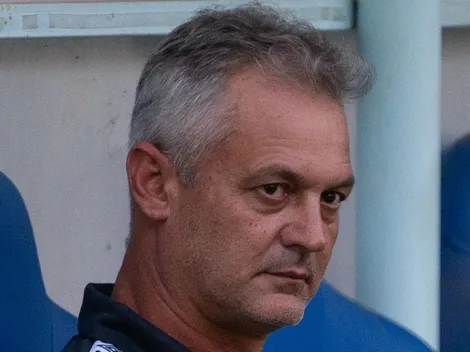 “A um passo”; Jornal espanhol garante que Santos está contratando substituto para Lisca