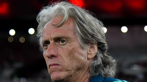 Thiago Ribeiro/AGIF. De acordo com o jornal português Record, JJ não está satisfeito na Turquia