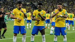 Thiago Ribeiro/AGIF - Neymar e companhia "intimidam" imprensa europeia