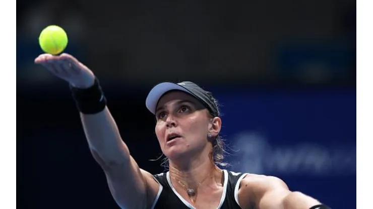 Bia busca chegar à semi de Tóquio