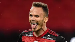 “Devem estar perplexos”; Situação de Renê no Inter faz torcida colorada disparar comentários e rubro-negros são “chamados”