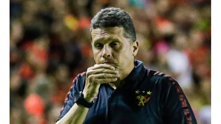 Foto: Rafael Vieira/AGIF - Dupla titular de Claudinei no Sport é criticada