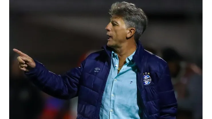 Foto: Lucas Uebel/Grêmio/Divulgação - Renato: técnico alterou ideias de Roger para o time do Grêmio