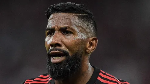 Rodinei não deve ficar no Flamengo (Foto: Thiago Ribeiro/AGIF)