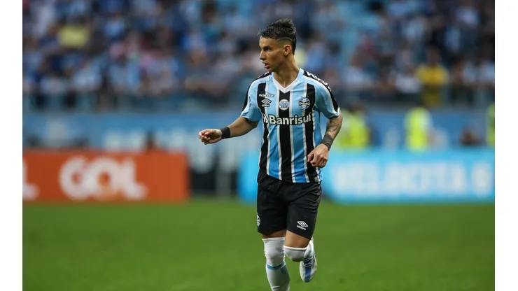Pedro H. Tesch/AGIF/ "Entregava o Ferreira e trazia o..."; Torcida do Grêmio pede troca para ter velho conhecido de volta.