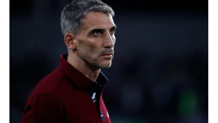 Getty Images/ "Na mira"; Jornalista revela interesse de clube da Série A em Vojvoda.