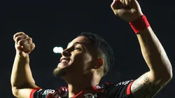 Jornalista gringo crava que Real está a um passo de anunciar compra de João Gomes por caminhão de dinheiro