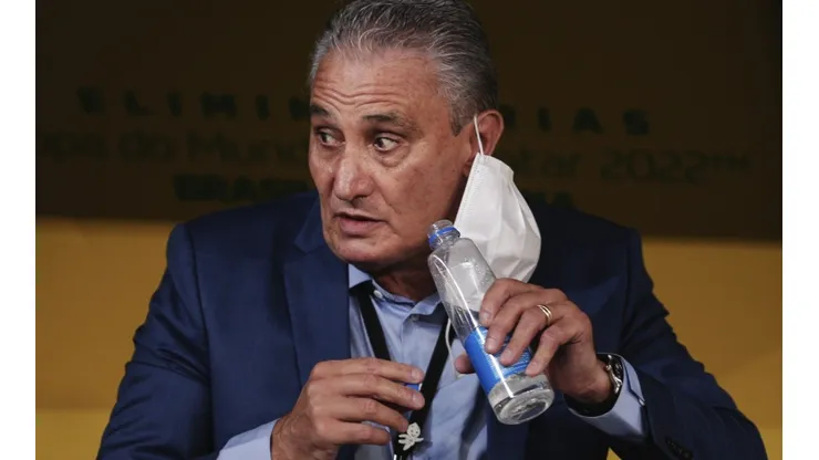 Foto: Ettore Chiereguini/AGIF - Tite é uma das alternativas do Corinthians para 2023, mas ganhou "sombra"