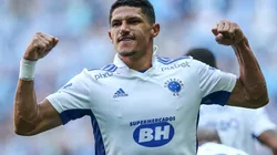 Pedro H. Tesch/AGIF - Luvannor em ação pela Raposa.