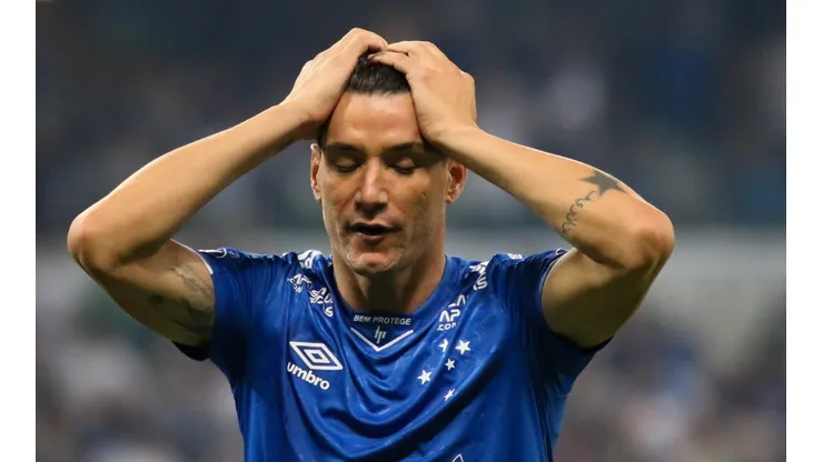 Fernando Moreno/AGIF - Thiago Neves pela Raposa.