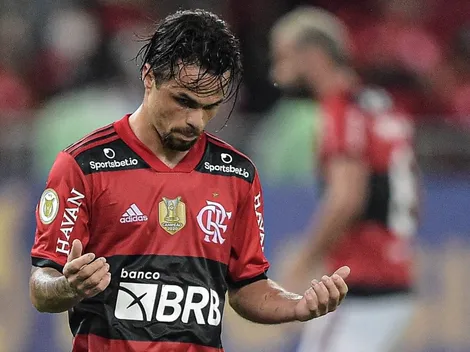 Rival "queima a largada" e pode tirar Michael do Fla em retorno ao Brasil