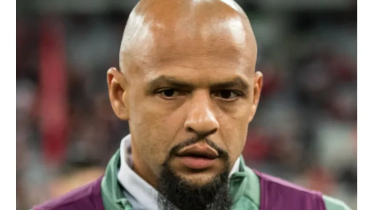 Felipe Melo, em ação pelo Fluminense - Foto: Robson Mafra/AGIF