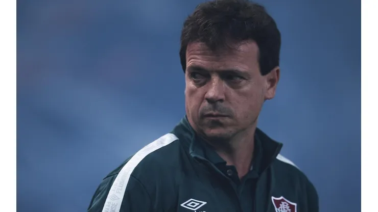 Foto: Ettore Chiereguini/AGIF - Diniz: técnico defendeu a escalação que colocou em campo no meio de semana