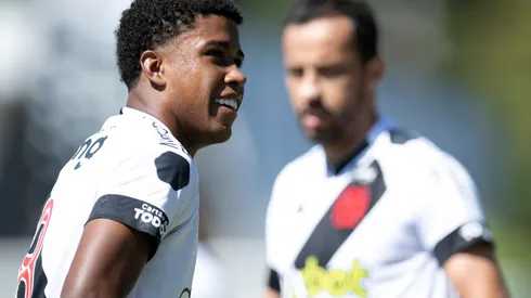 Foto: Jorge Rodrigues/AGIF - Andrey passou a receber R$ 180 mil no Vasco após renovação de contrato